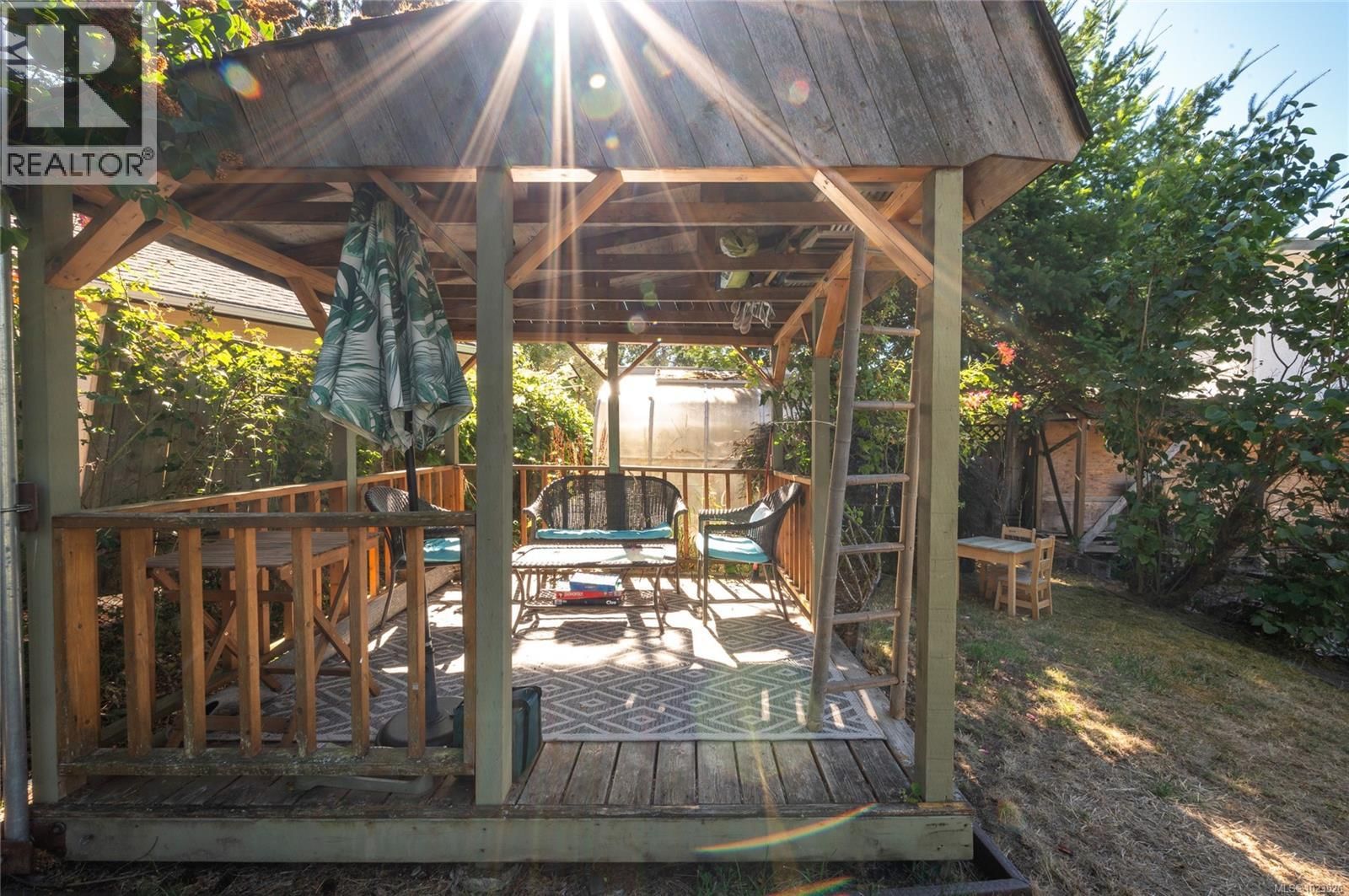 1554 MARINA WAY Image 13