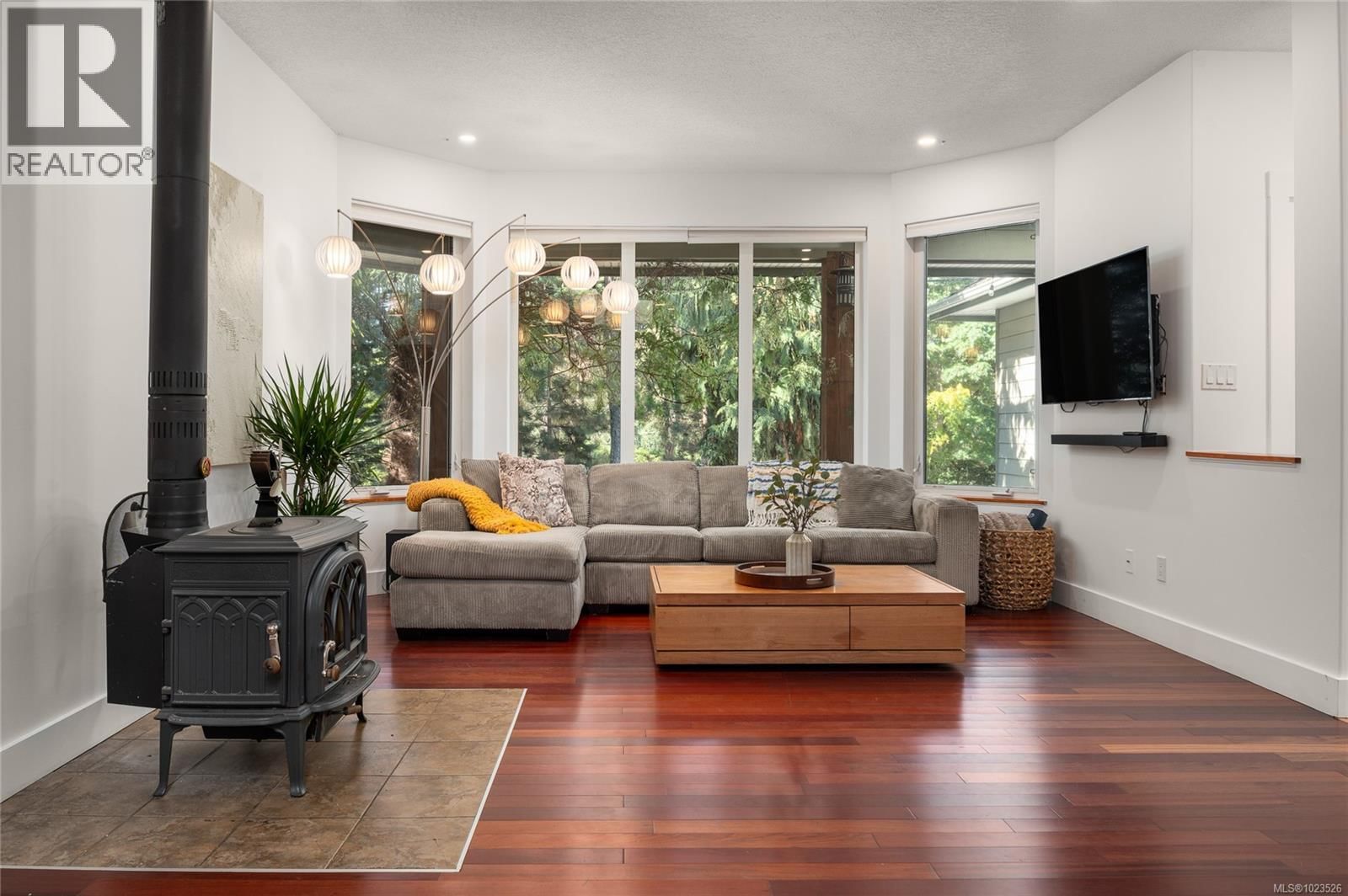 1554 MARINA WAY Image 18