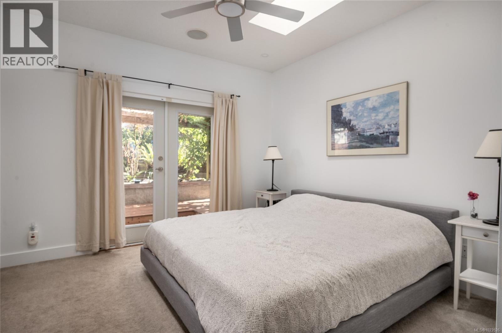 1554 MARINA WAY Image 25