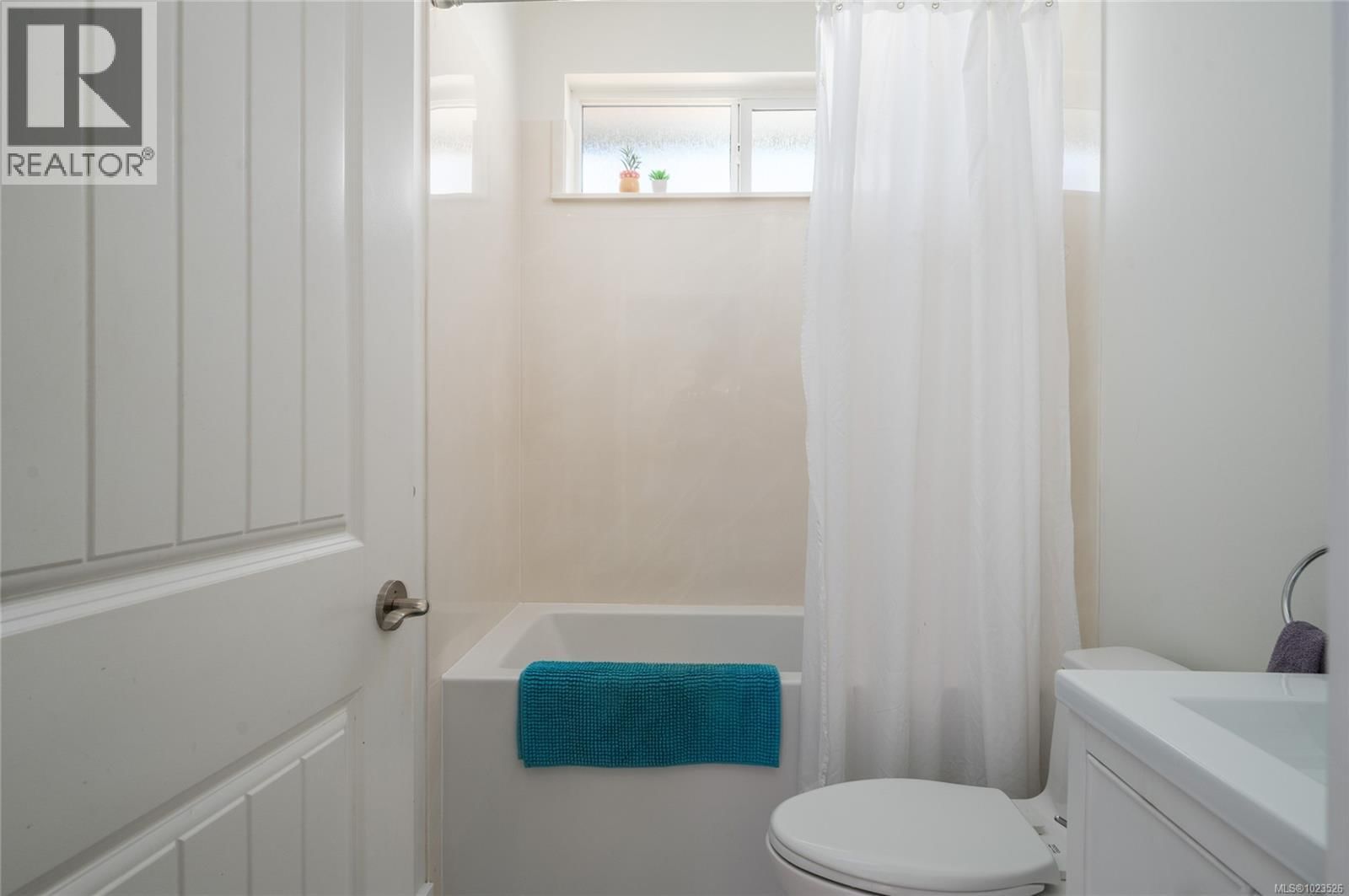 1554 MARINA WAY Image 7