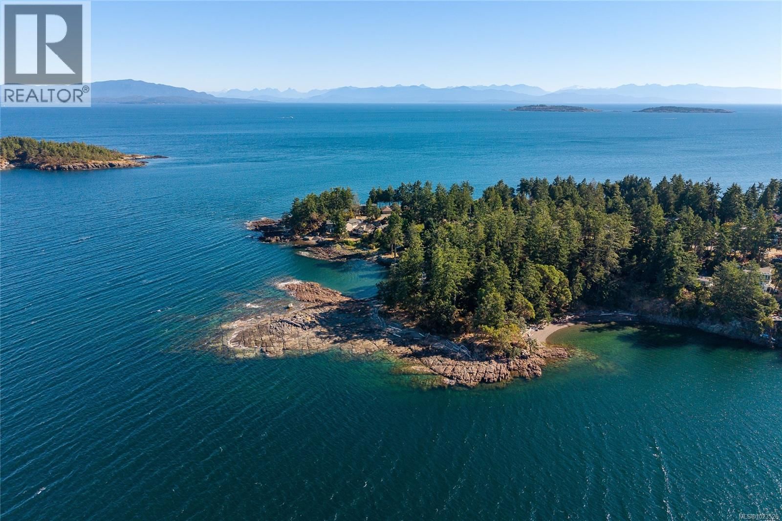 1554 MARINA WAY Image 9