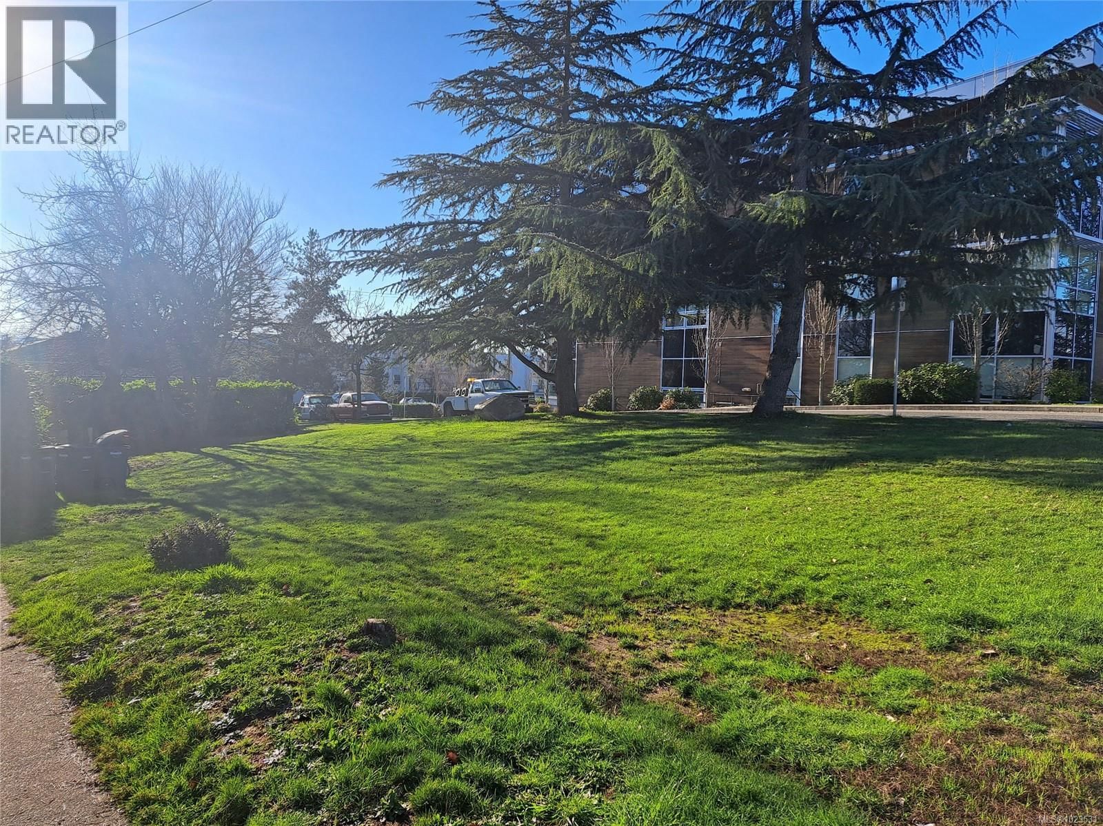 275 Battleford Avenue property photo