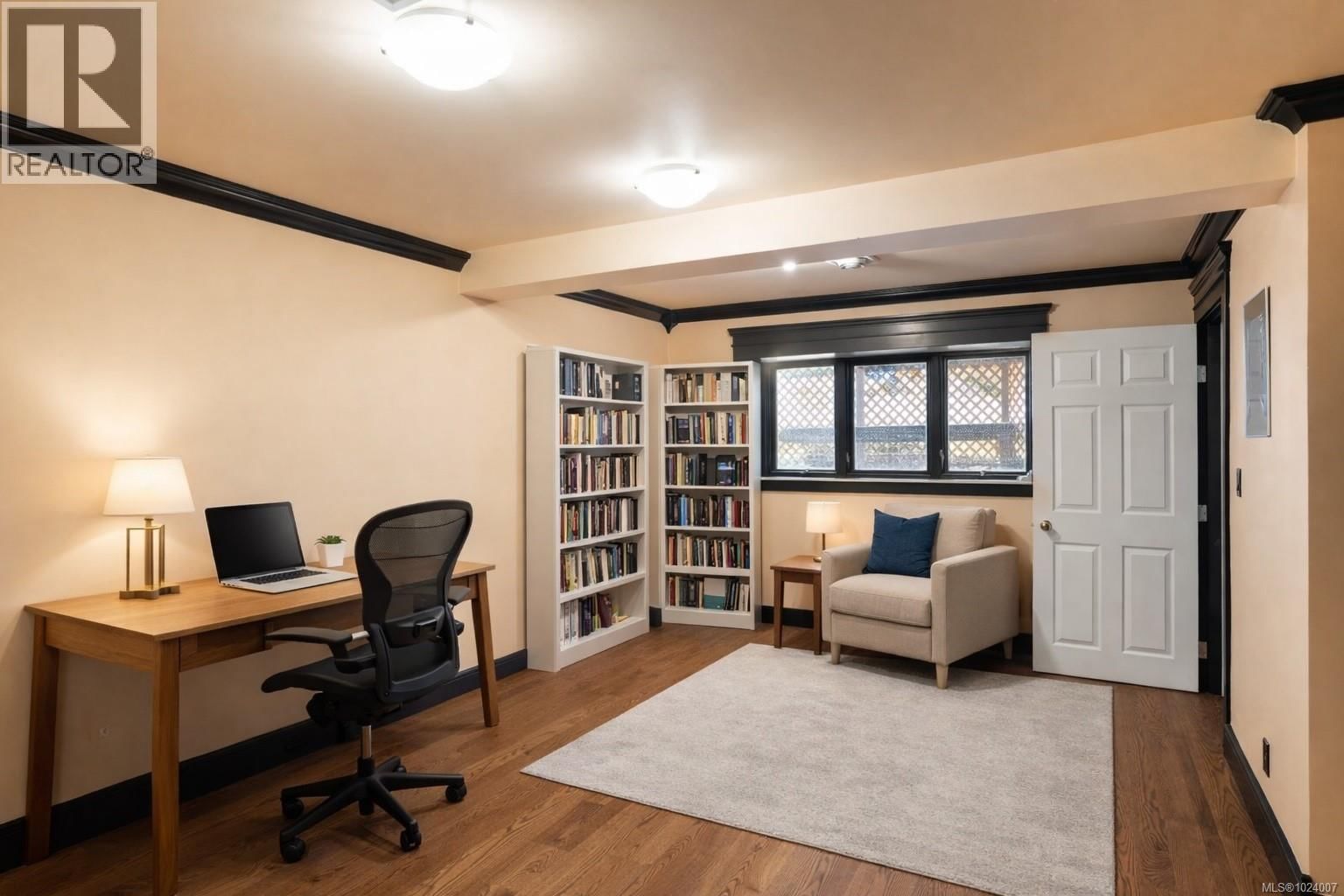 9193 WEST COAST ROAD Image 41