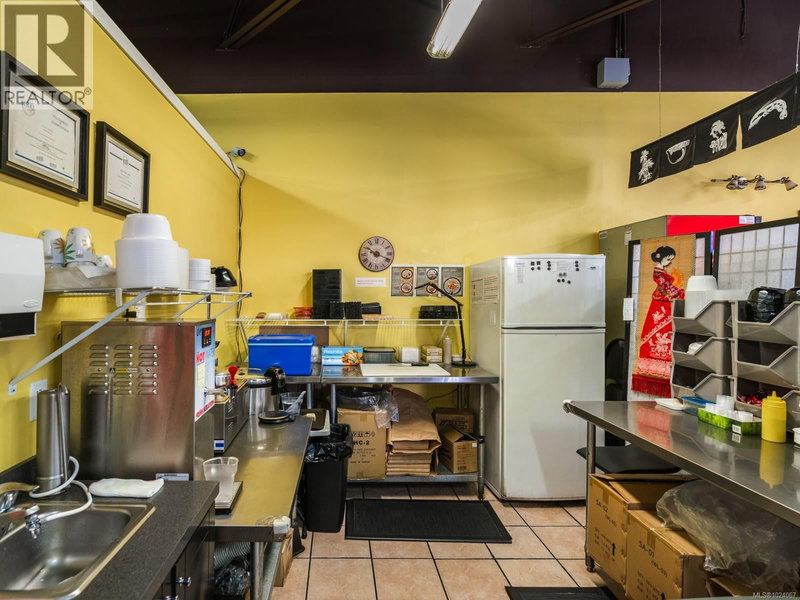 Image #1 of Restaurant for Sale at 5th, Nanaimo, British Columbia