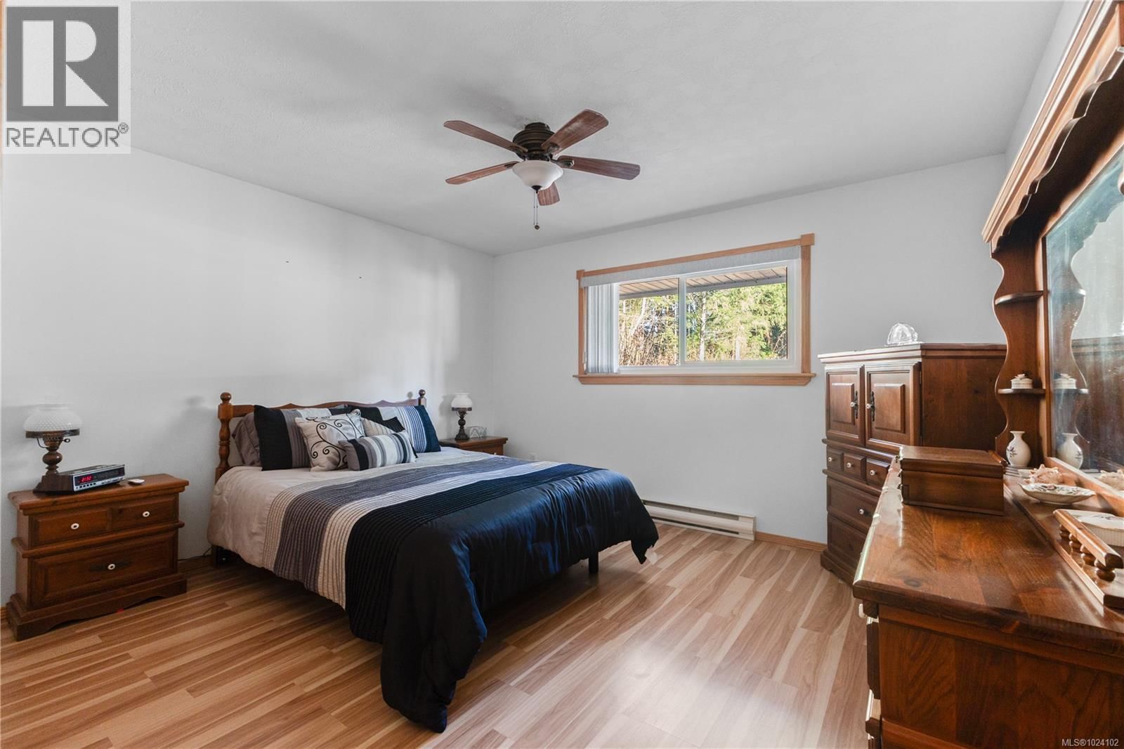 4496 GARY LANE Image 34