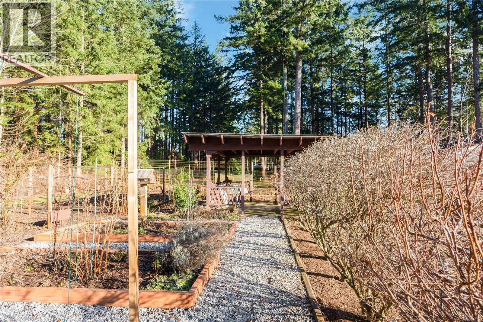 4496 GARY LANE Image 37