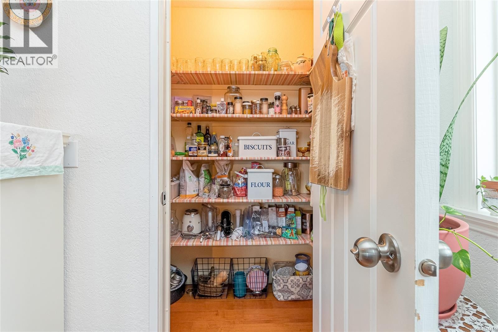 401 - 380 BRAE ROAD Image 20