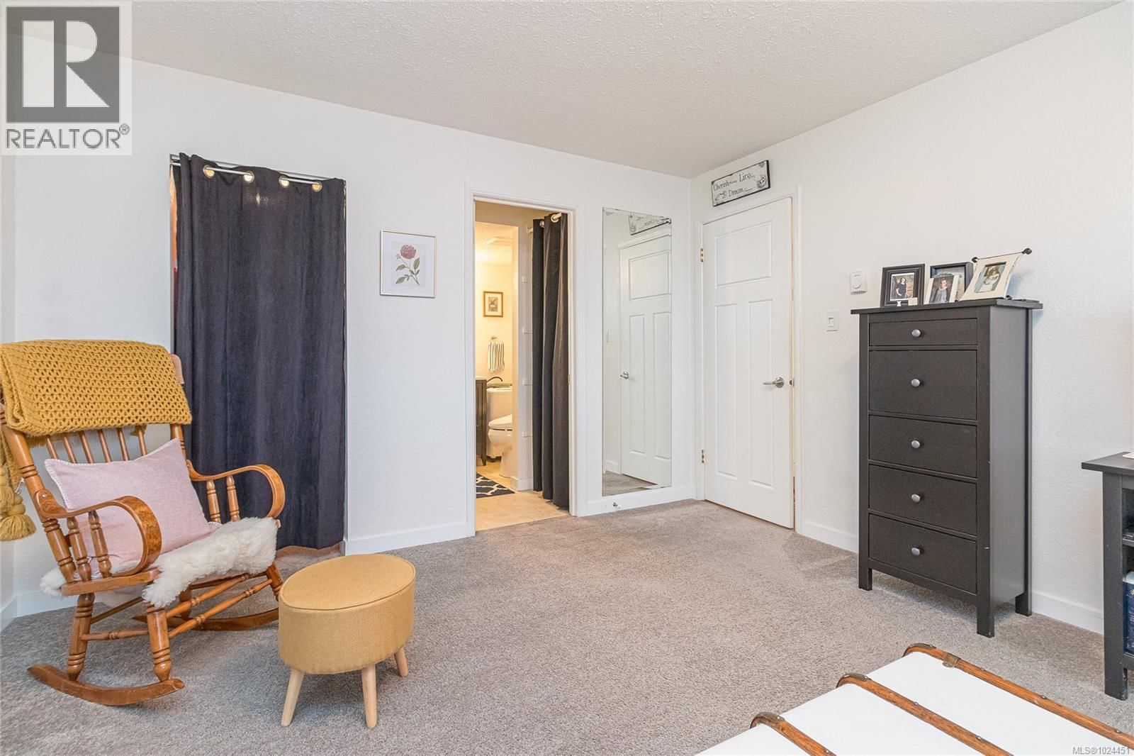 401 - 380 BRAE ROAD Image 23