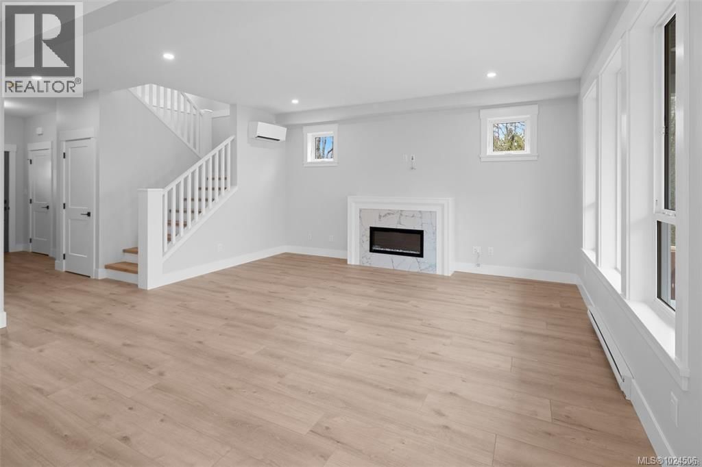 2267 EVELYN LANE Image 20