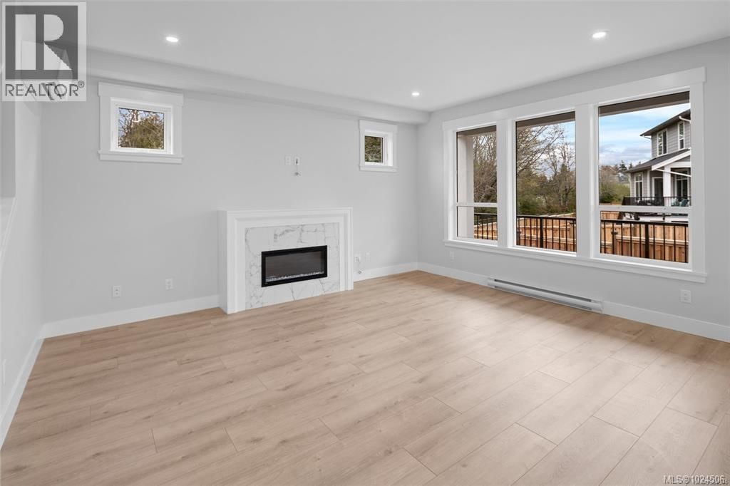 2267 EVELYN LANE Image 22