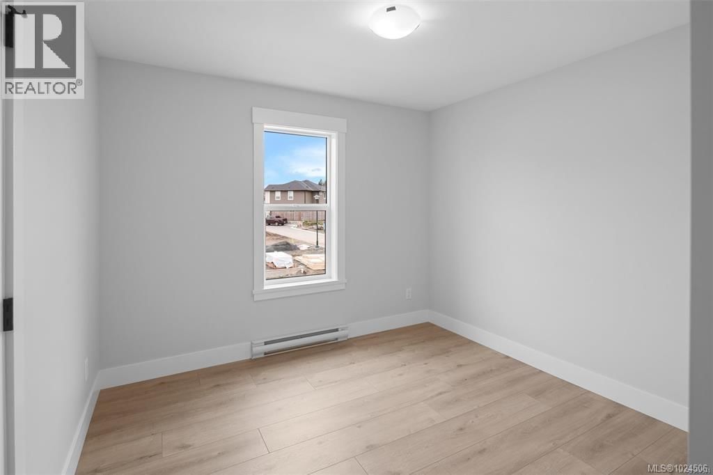 2267 EVELYN LANE Image 35