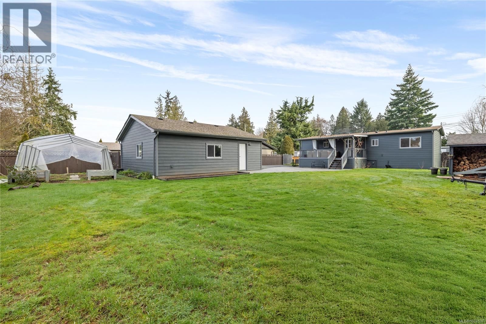 775 BARCLAY CRESCENT SOUTH Image 27