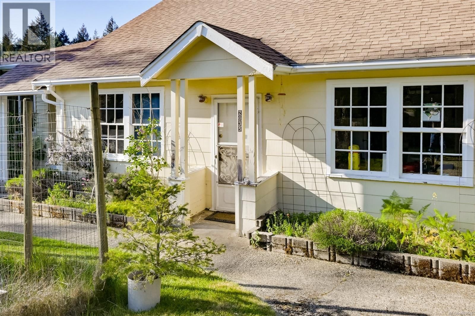 2035 Herd Road property photo