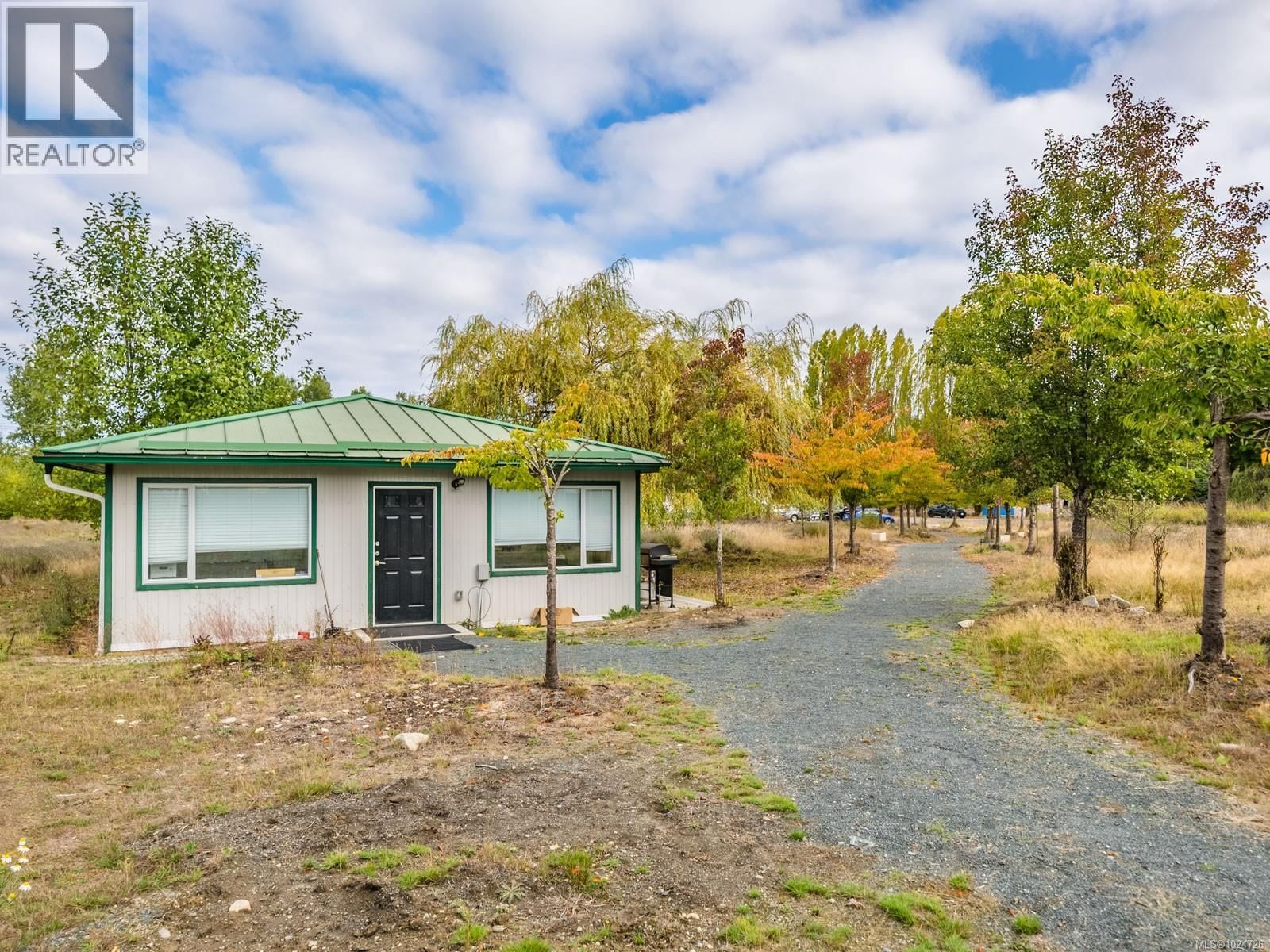2116 Alberni Highway property photo