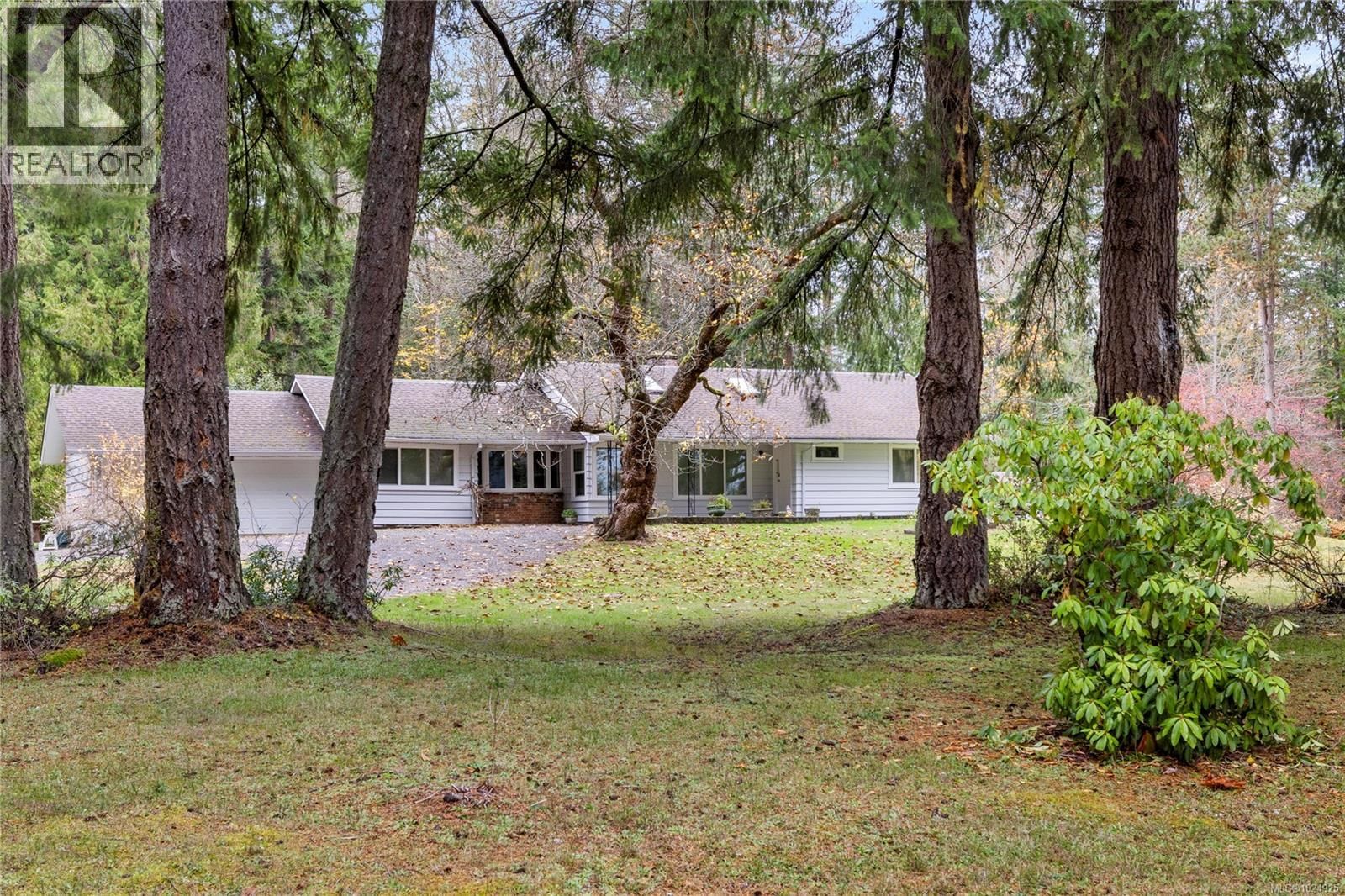 2328 Yellow Point Road property photo