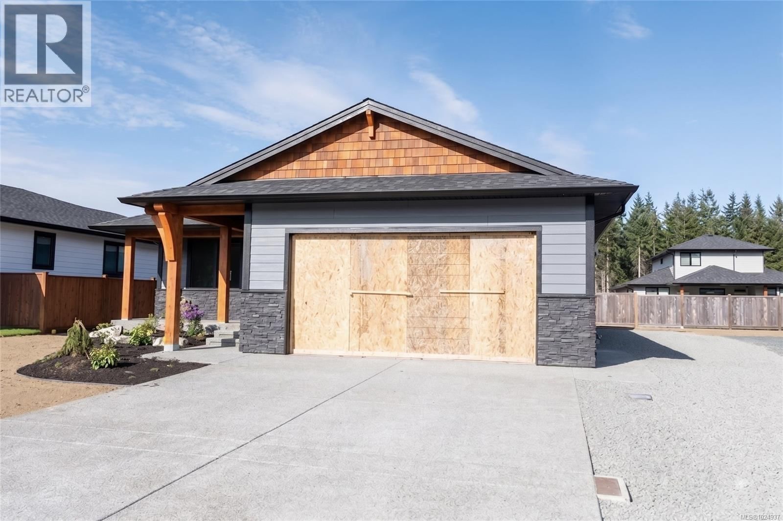 762 SITKA STREET Image 5