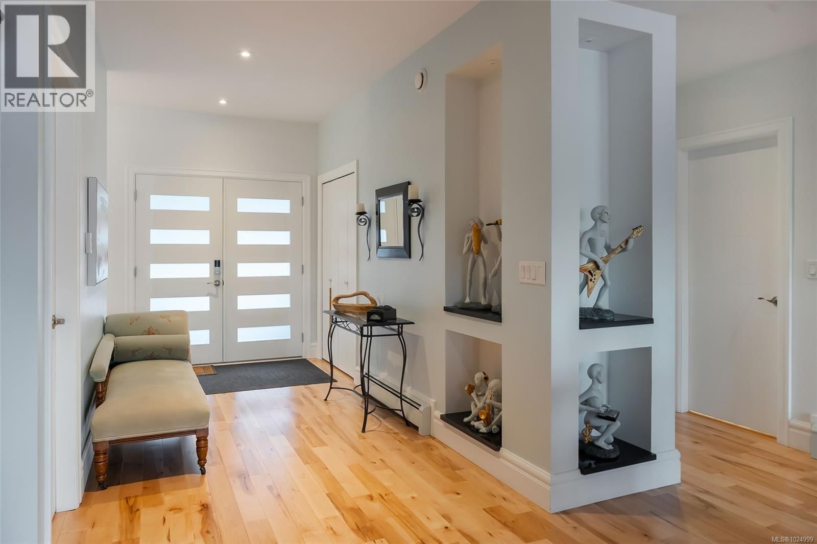 8578 RUMMING ROAD Image 22