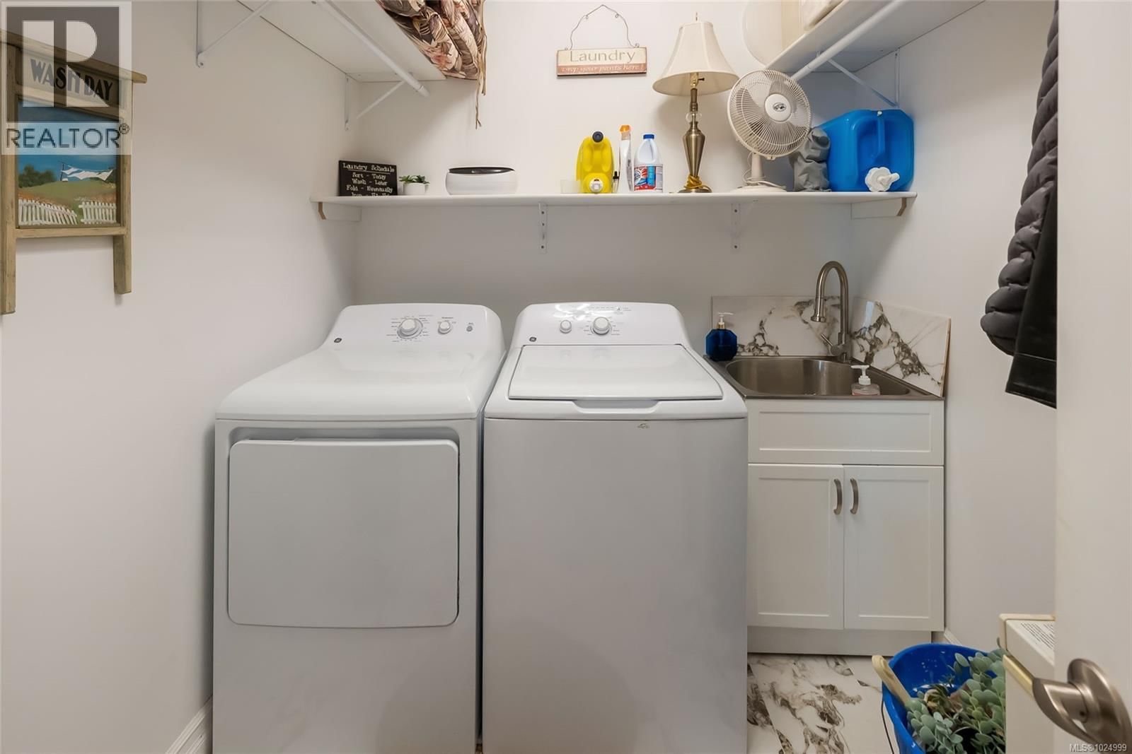 8578 RUMMING ROAD Image 44