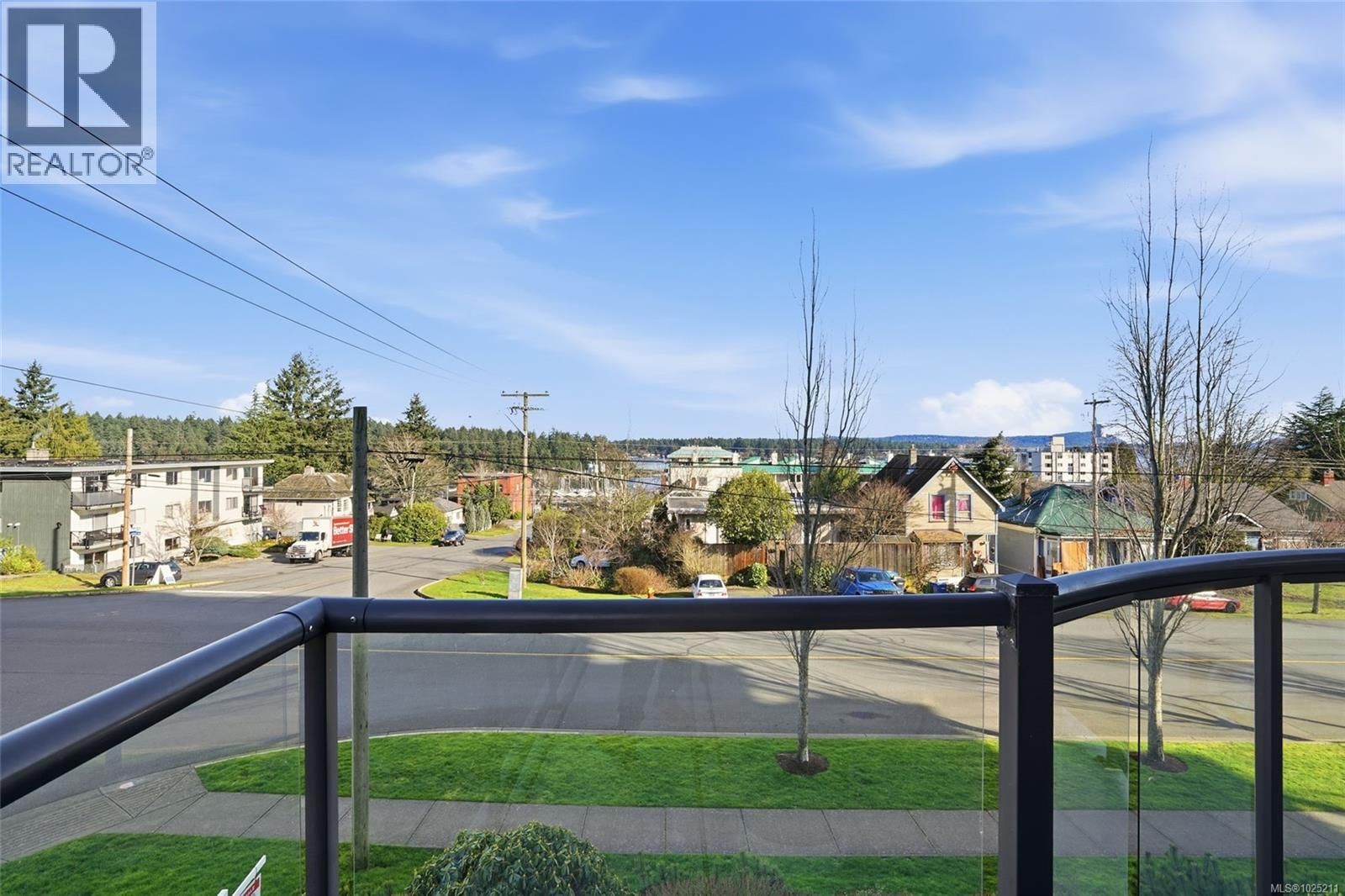 201 225 Rosehill Street property photo