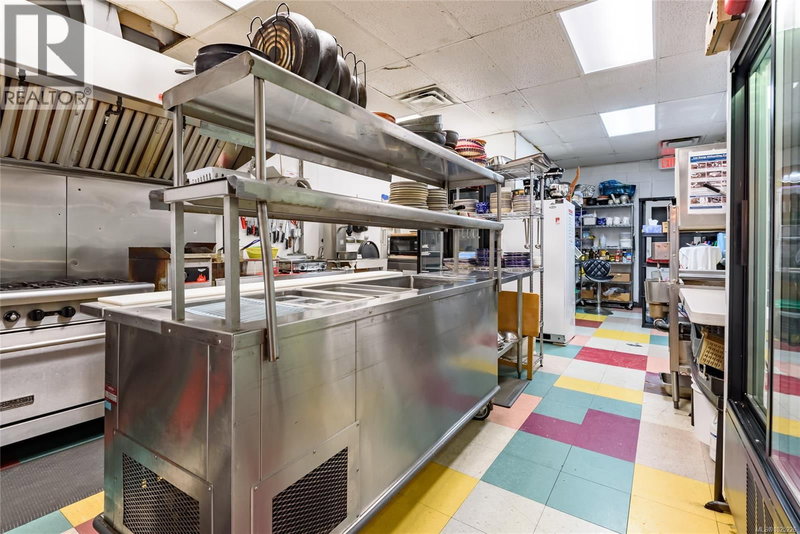 Image #1 of Restaurant for Sale at 14th, Courtenay, British Columbia