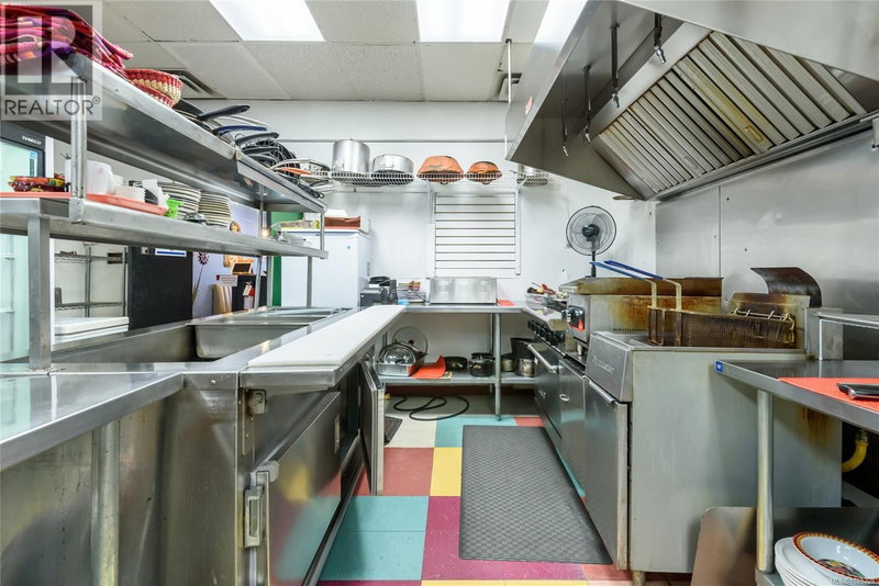 Image #1 of Restaurant for Sale at 14th, Courtenay, British Columbia