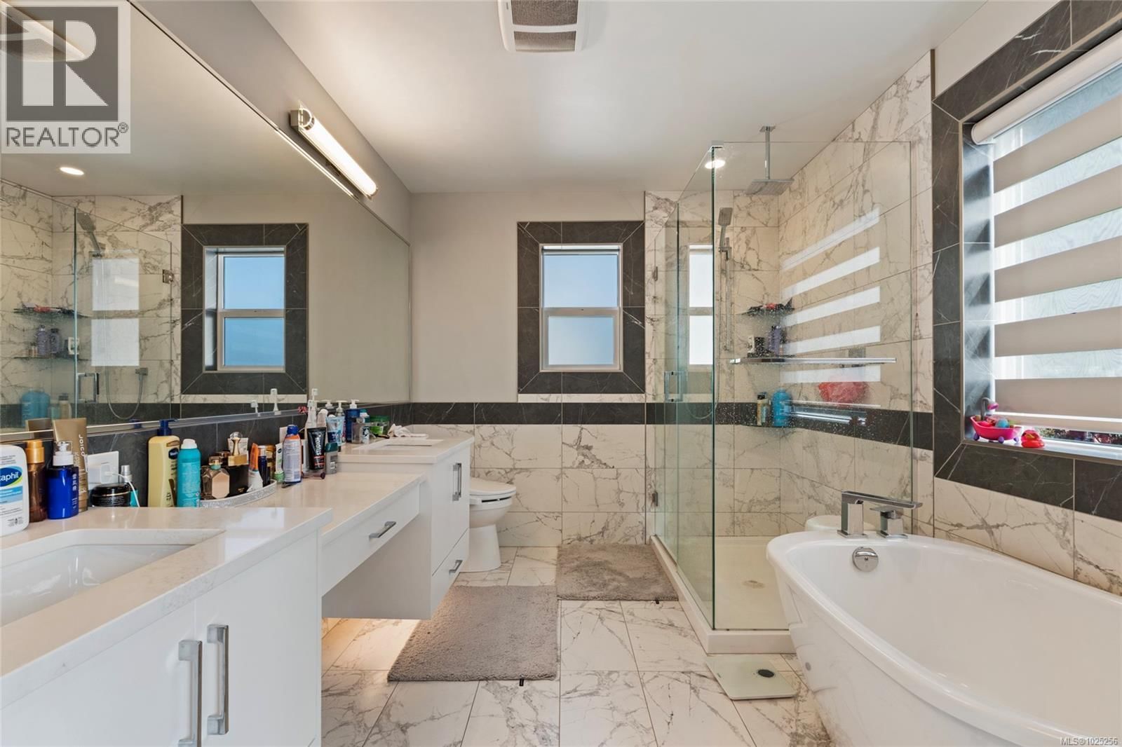 25 TUZO COURT Image 14