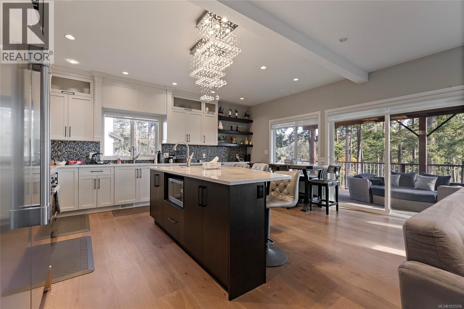 25 TUZO COURT Image 4