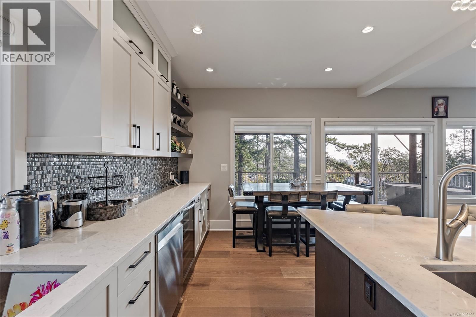 25 TUZO COURT Image 8