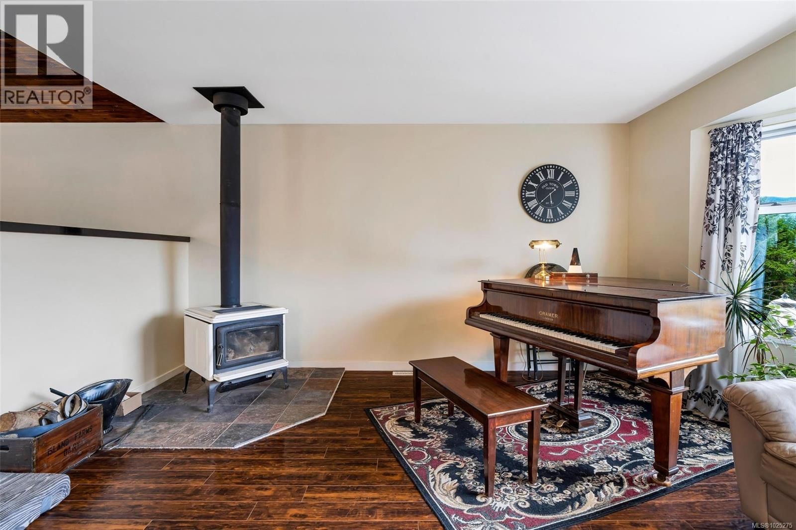 Hanks Road property photo