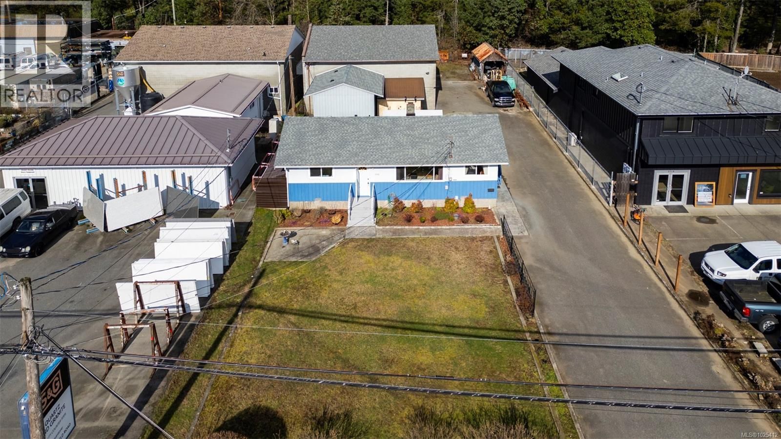 2116 Northfield Road property photo
