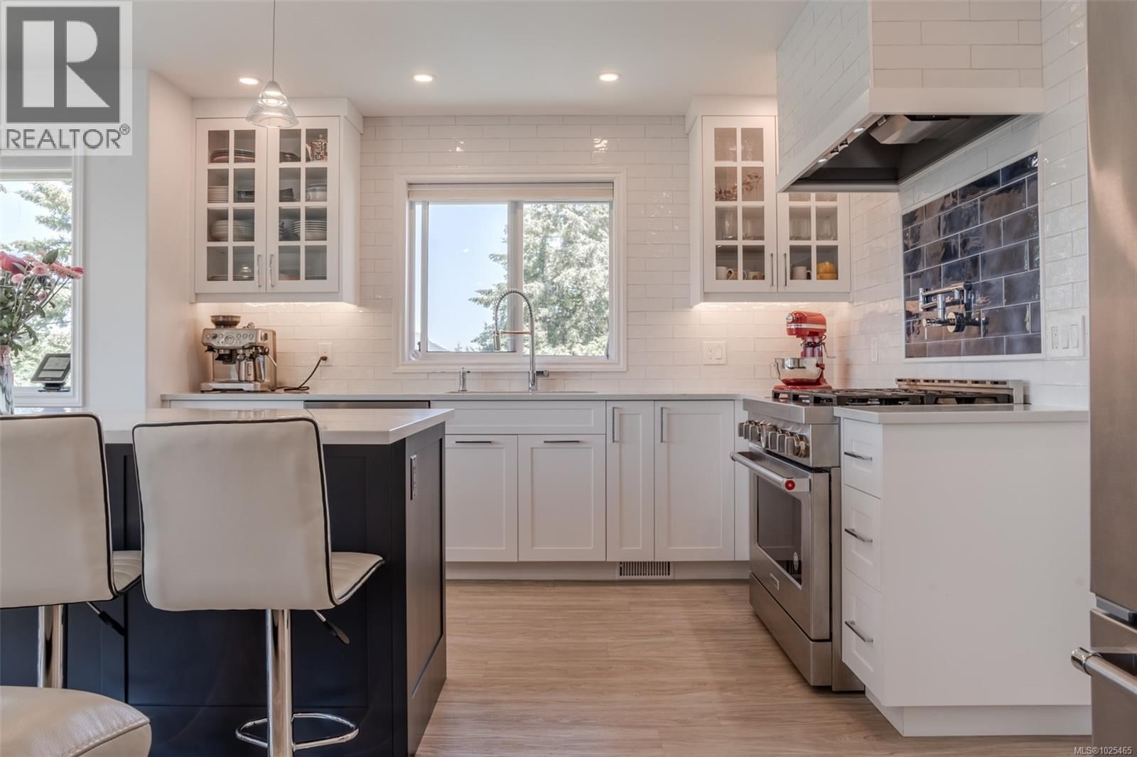 6039 CHIPPEWA ROAD Image 12