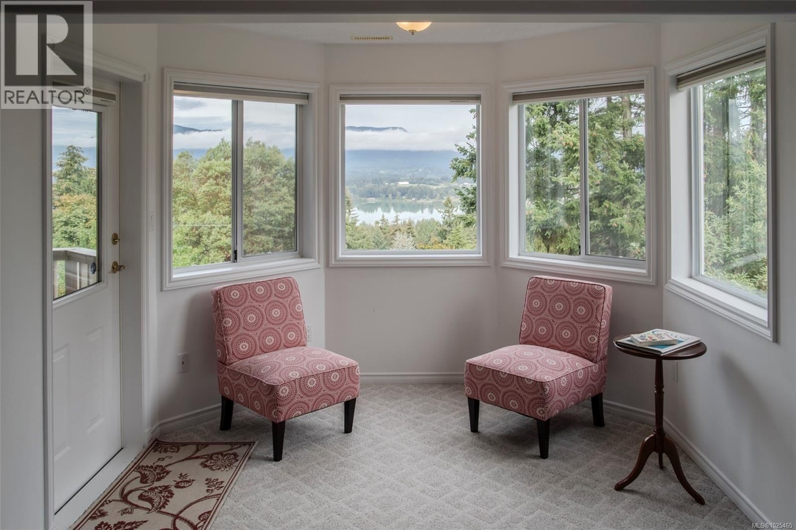 6039 CHIPPEWA ROAD Image 27