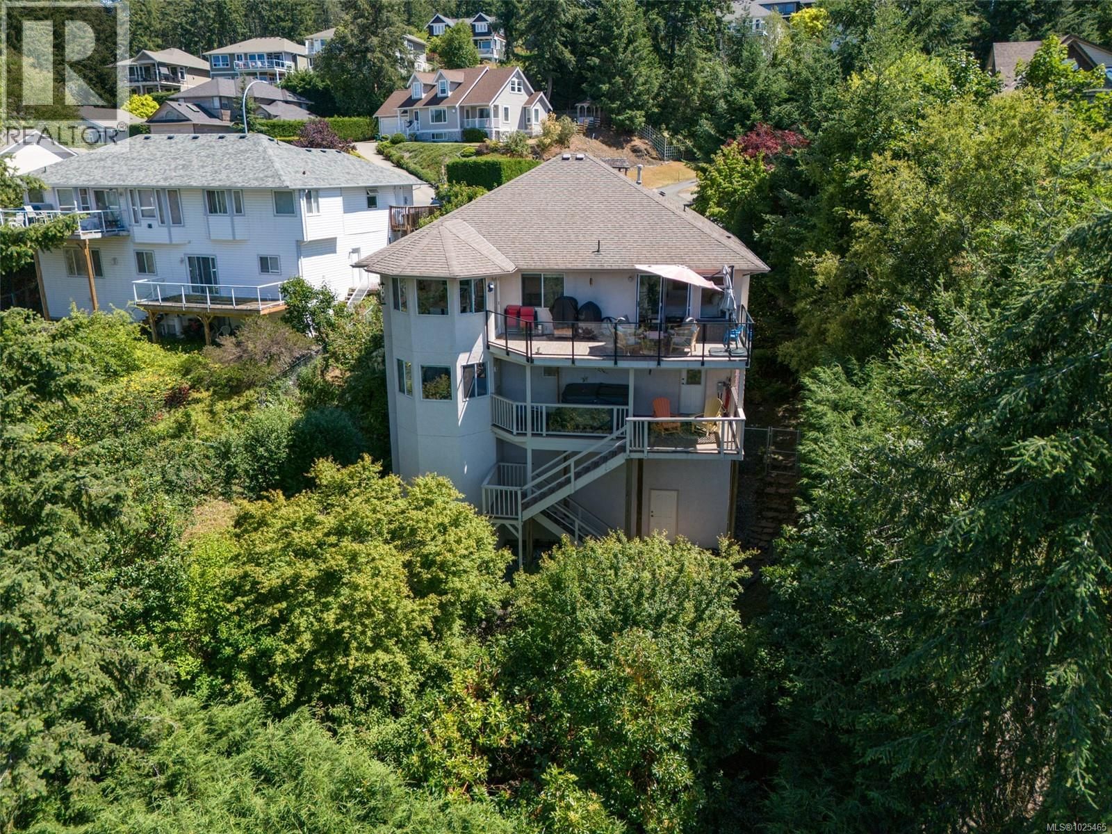 6039 CHIPPEWA ROAD Image 36