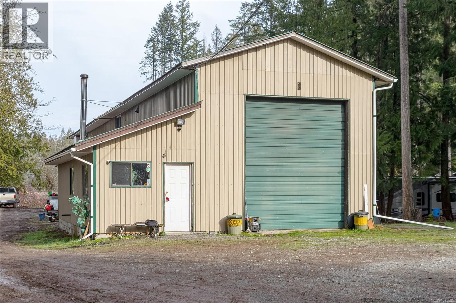 2560 TIESU Road property photo