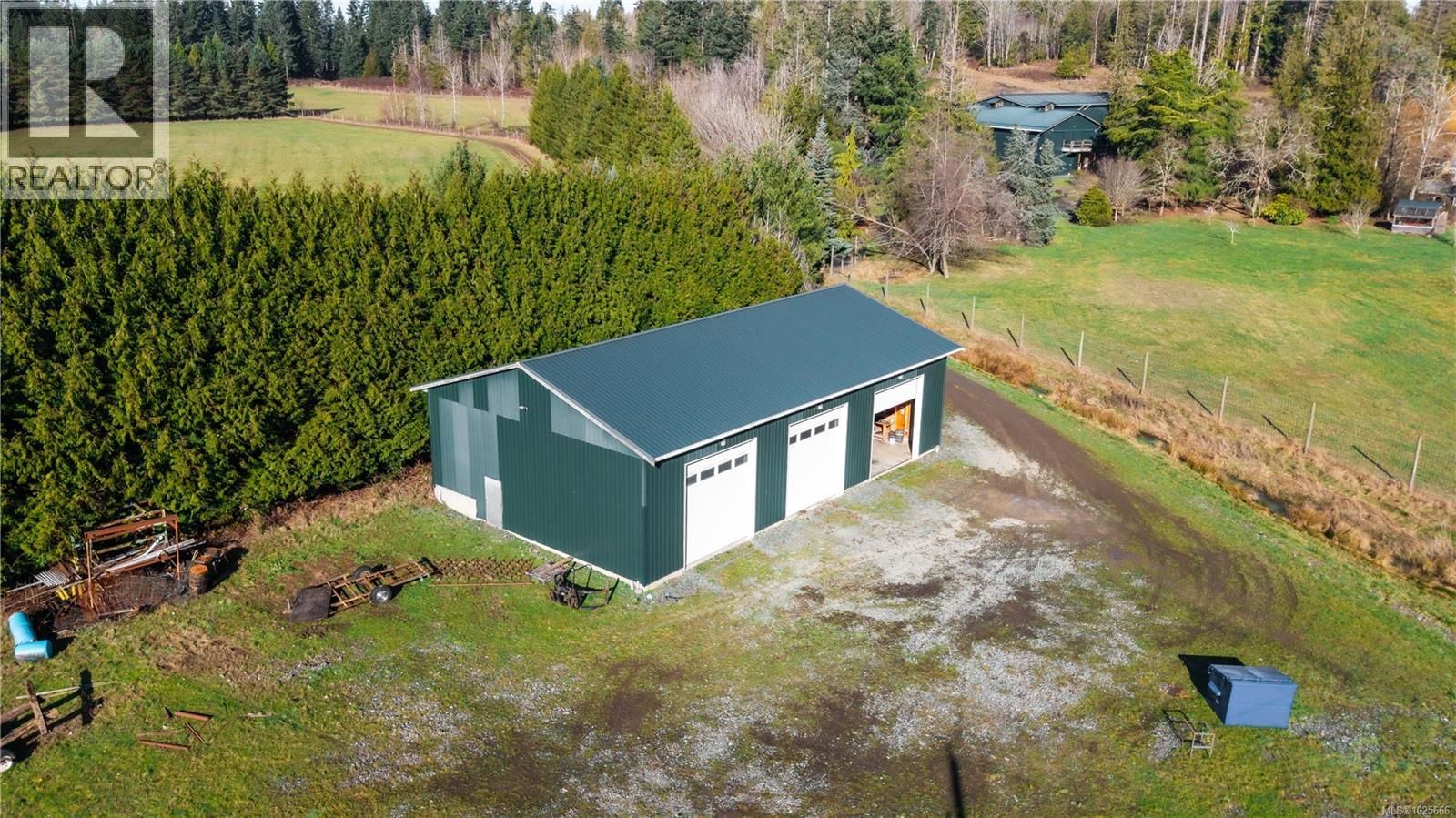 8797 Chemainus Road property photo