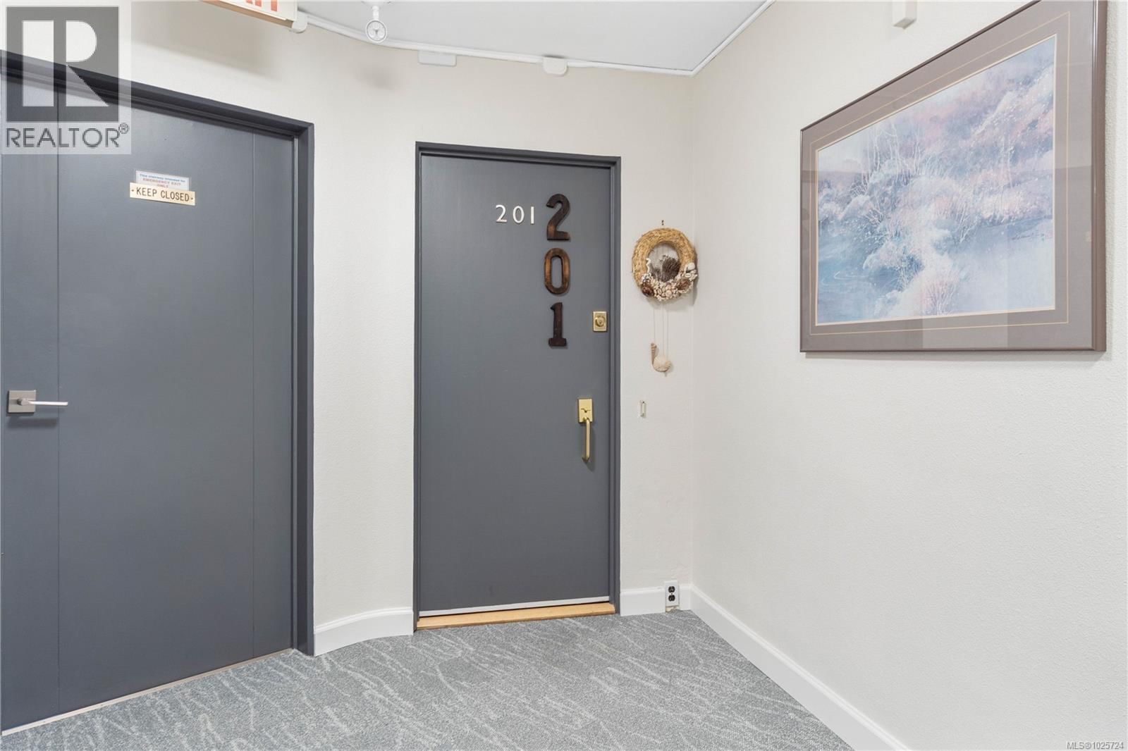 201 375 Newcastle Avenue property photo