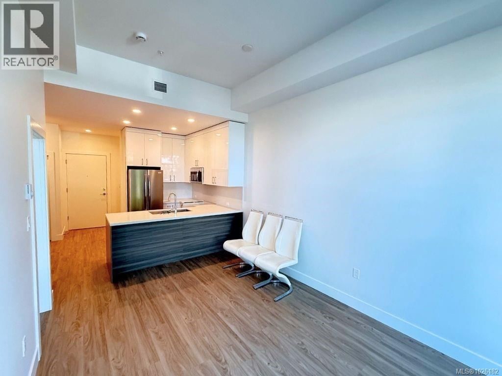 106 6320 Sentinal Drive property photo