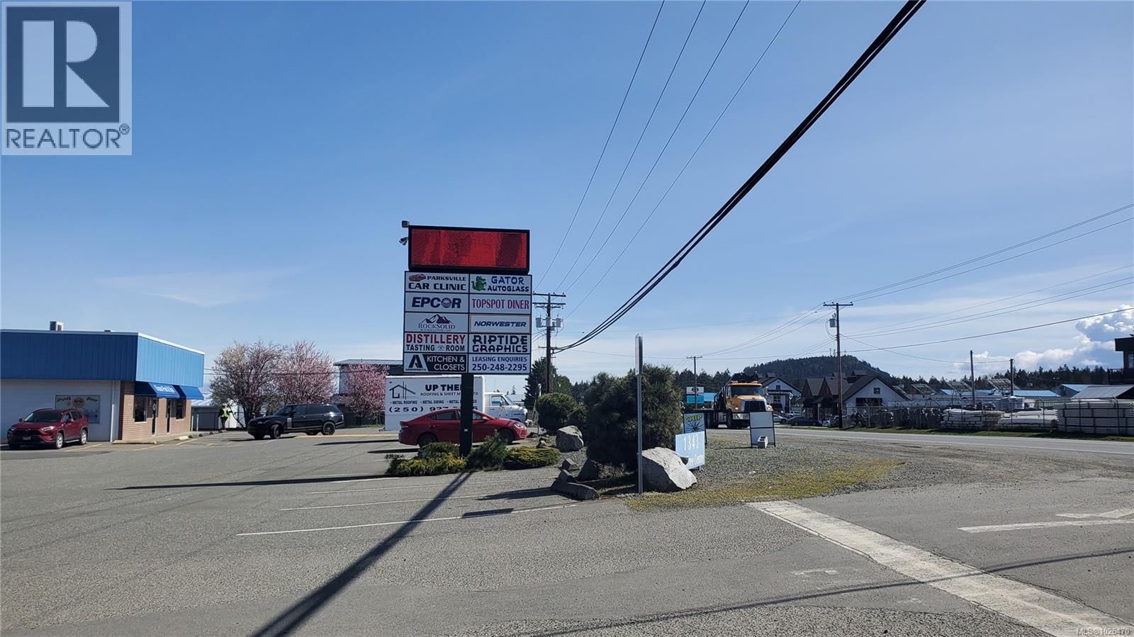 1 1343 Alberni Highway