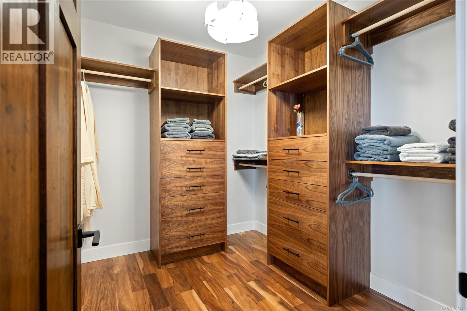 1745 WARN WAY Image 36