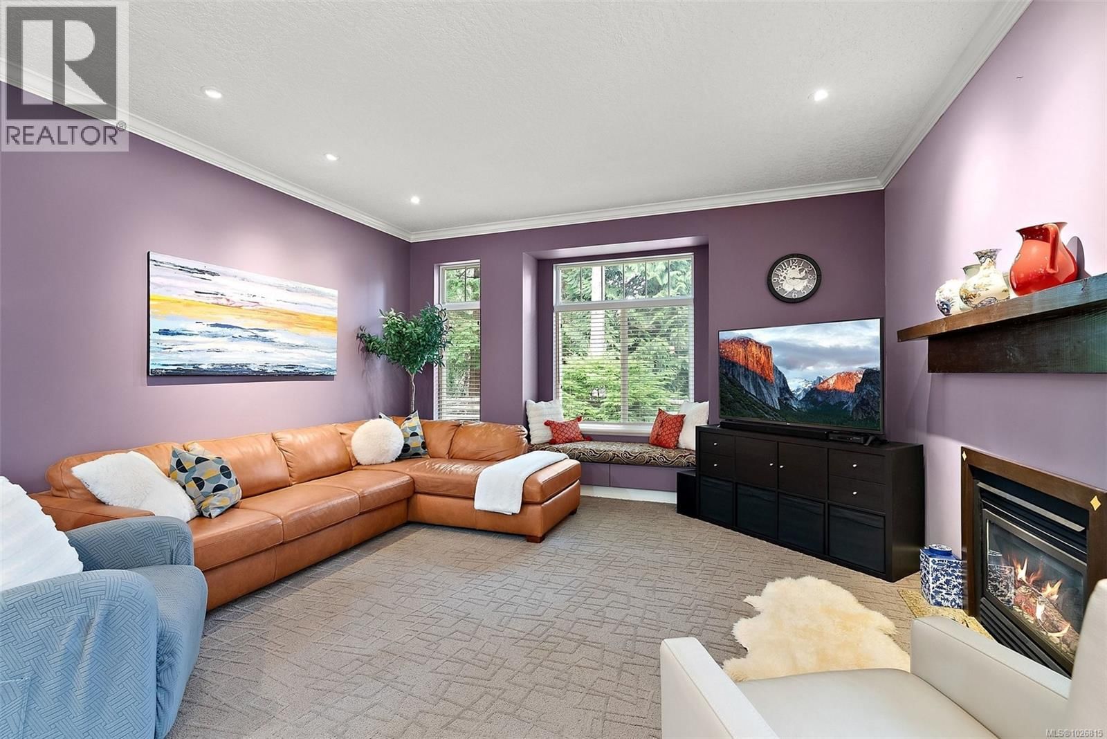 2357 DEMAMIEL DRIVE Image 5