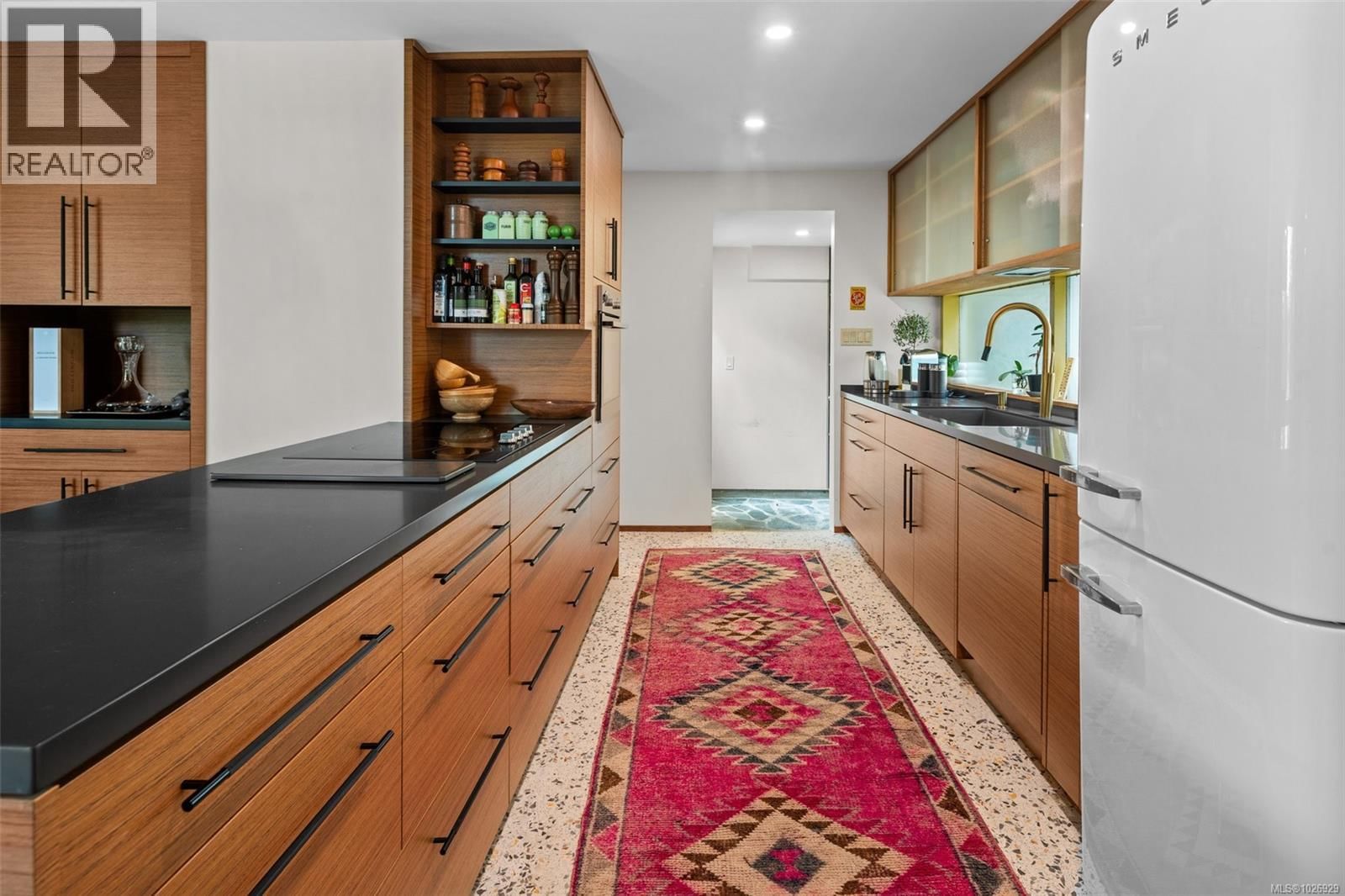 6110 Grieve Road property photo