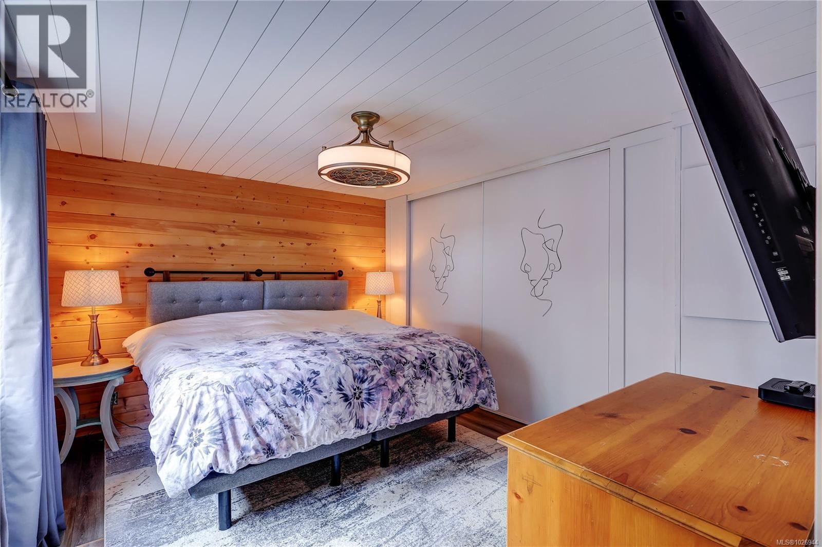 2339 GOULD ROAD EAST Image 24