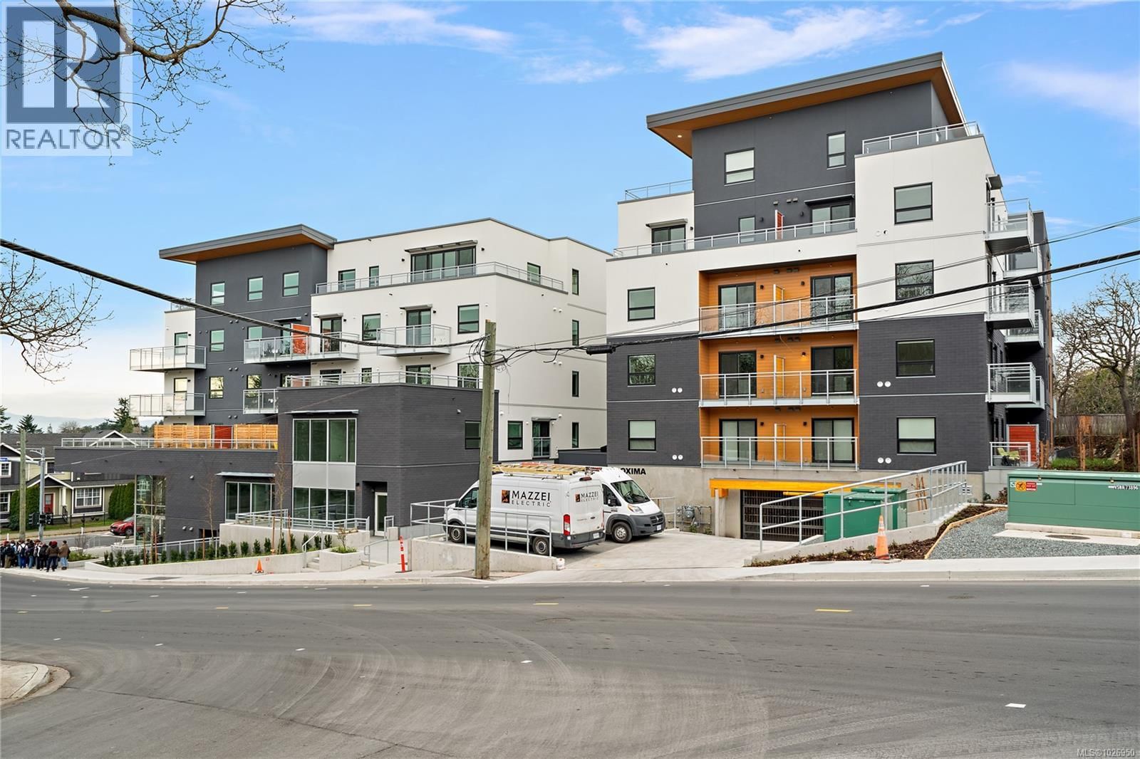308 1102 Esquimalt Road property photo