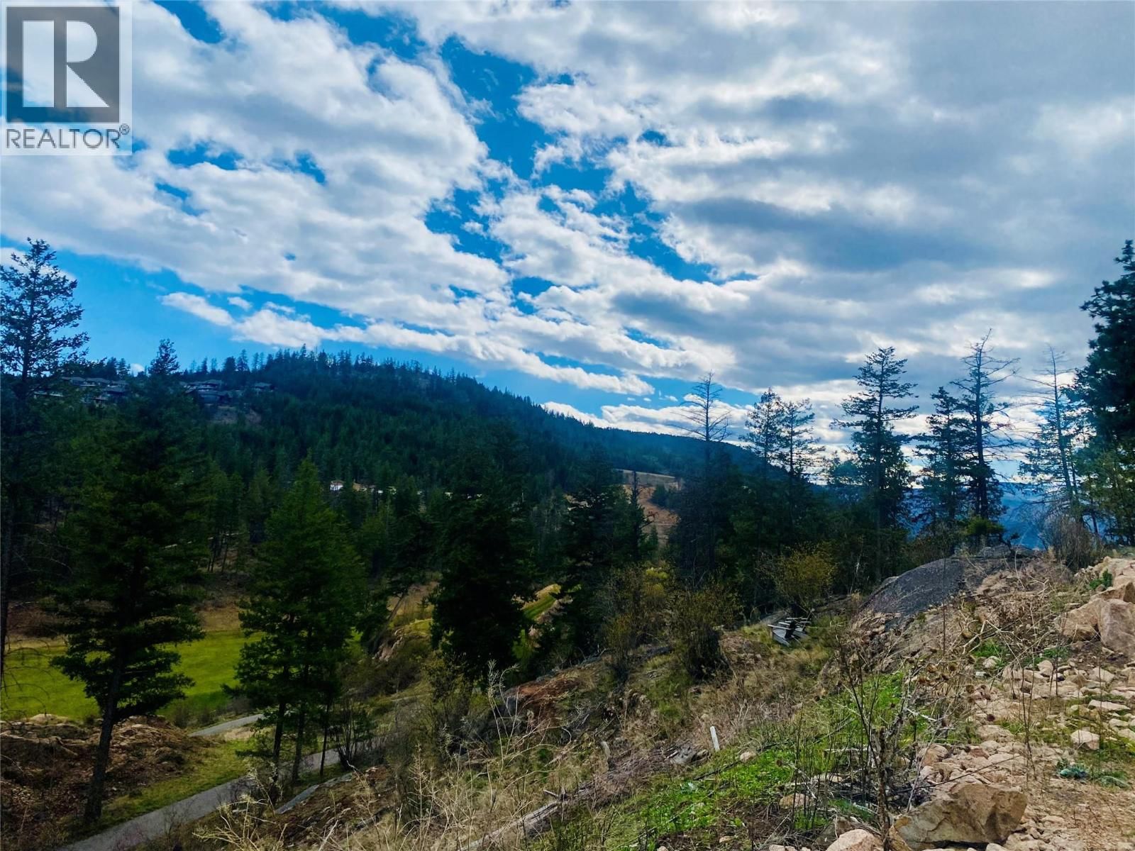 164 WILDSONG CRESCENT Image 2