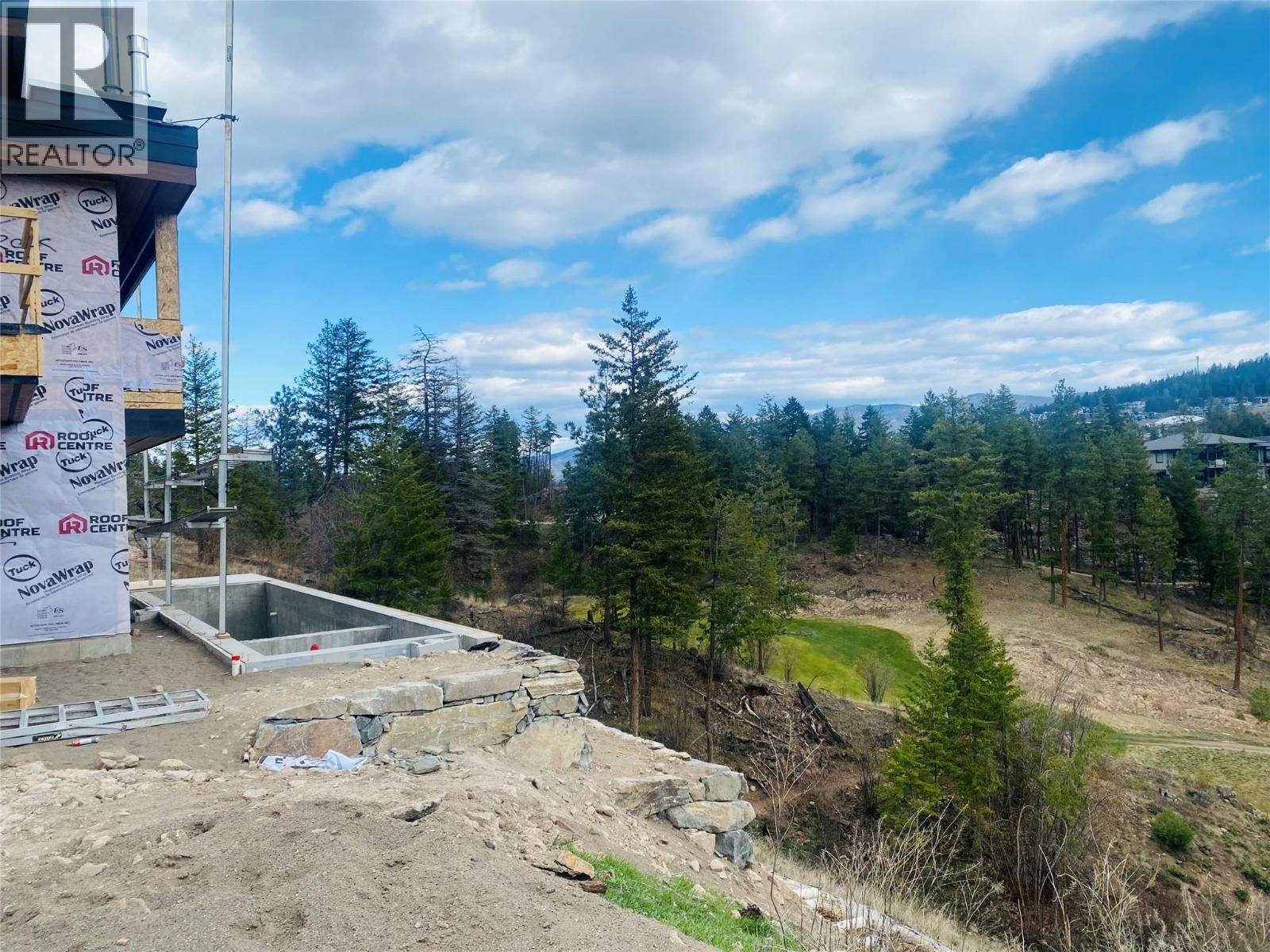 164 WILDSONG CRESCENT Image 5