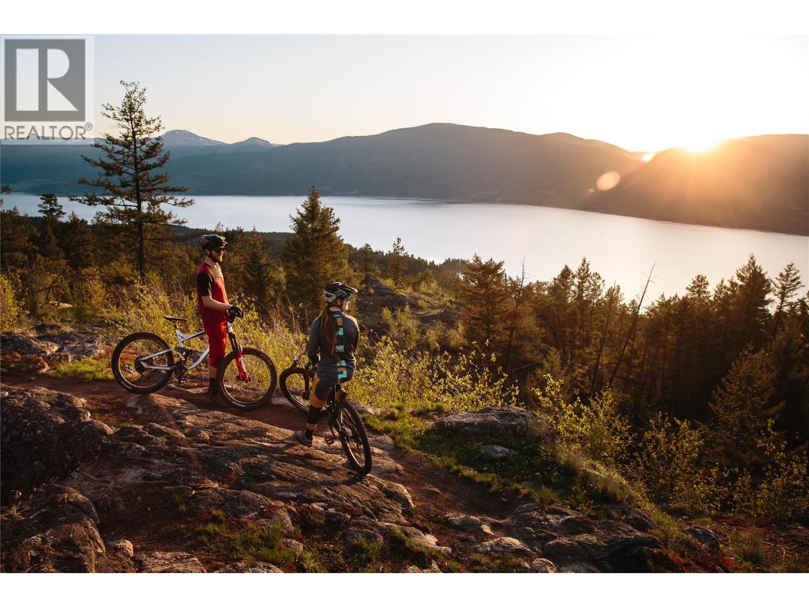 164 WILDSONG CRESCENT Image 55