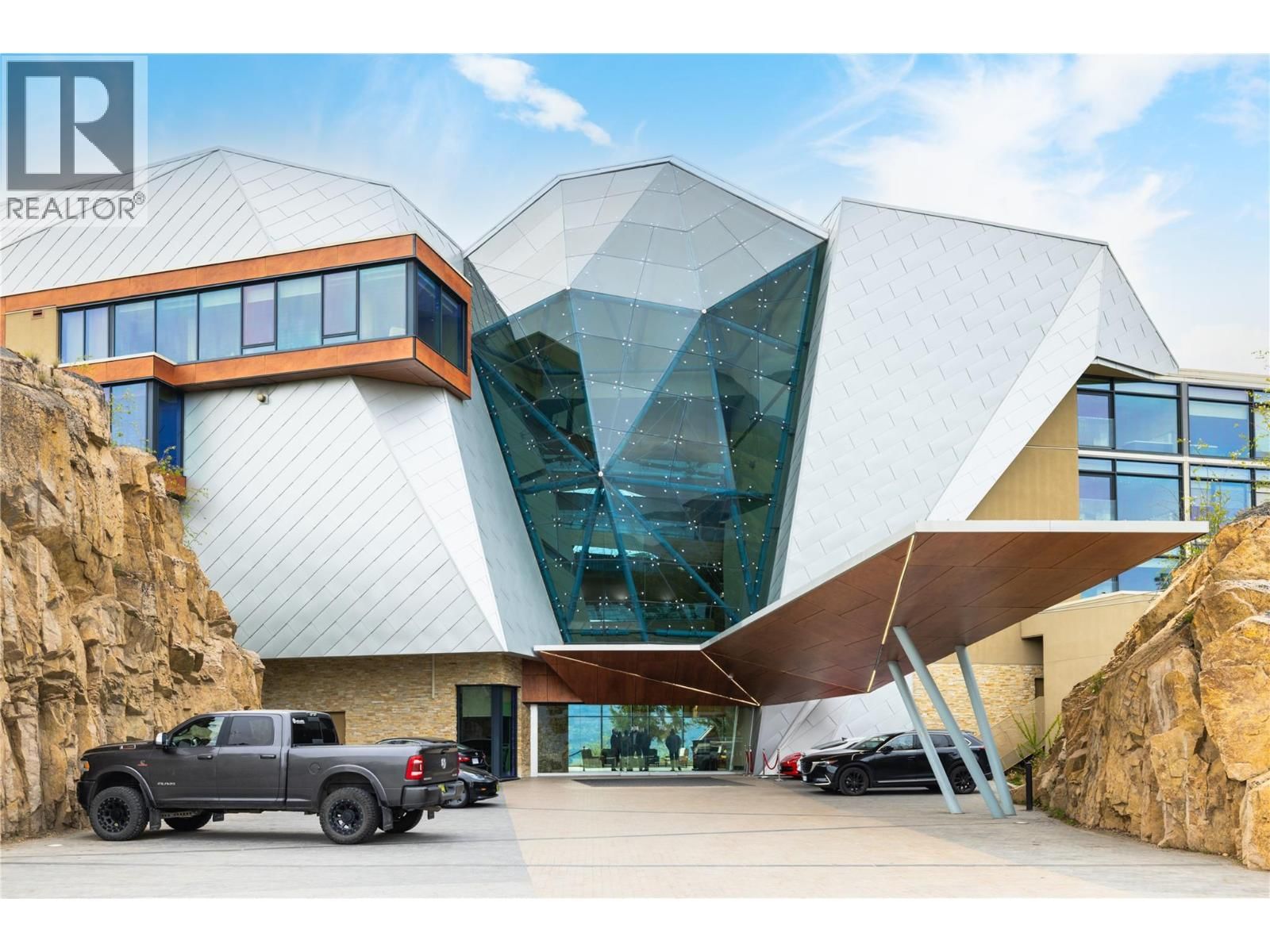 164 WILDSONG CRESCENT Image 66