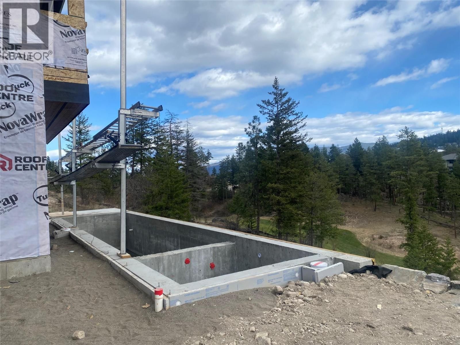 164 WILDSONG CRESCENT Image 9