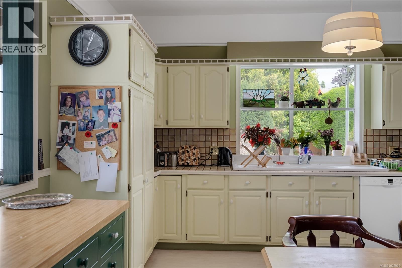 470 CONSTANCE AVENUE Image 23