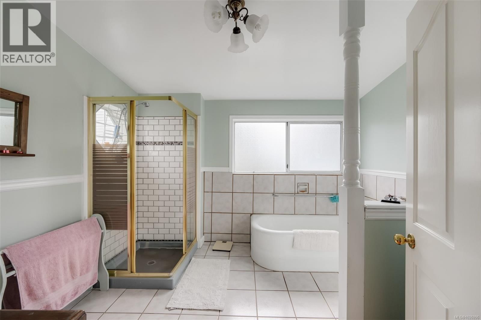 470 CONSTANCE AVENUE Image 32